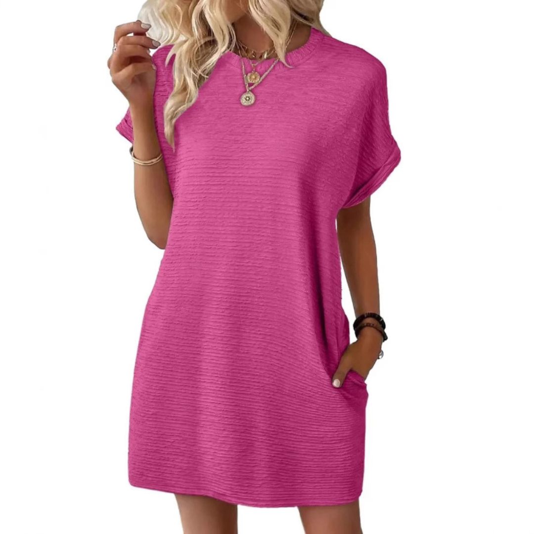 Kimberly Benn | Casual Minimalist Round Neck Summer Dress