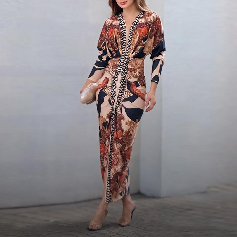 Kimberly Benn | Elegant Casual Short Sleeve Midi Dress