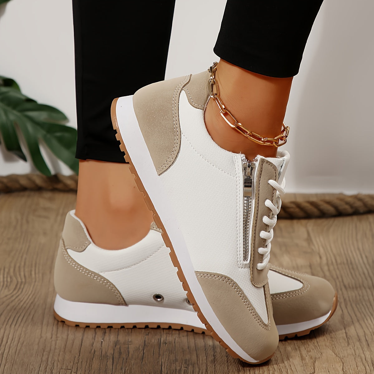 Kimberly Benn | Classic Orthopedic Comfort Walking Sneaker