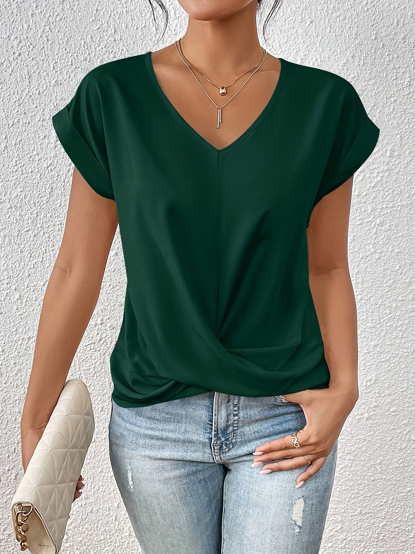 Kimberly Benn | Sweetheart Neckline Casual T-Shirt