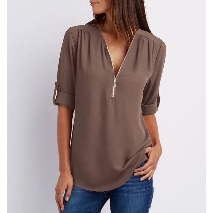Kimberly Benn | Chic Zipper Blouse