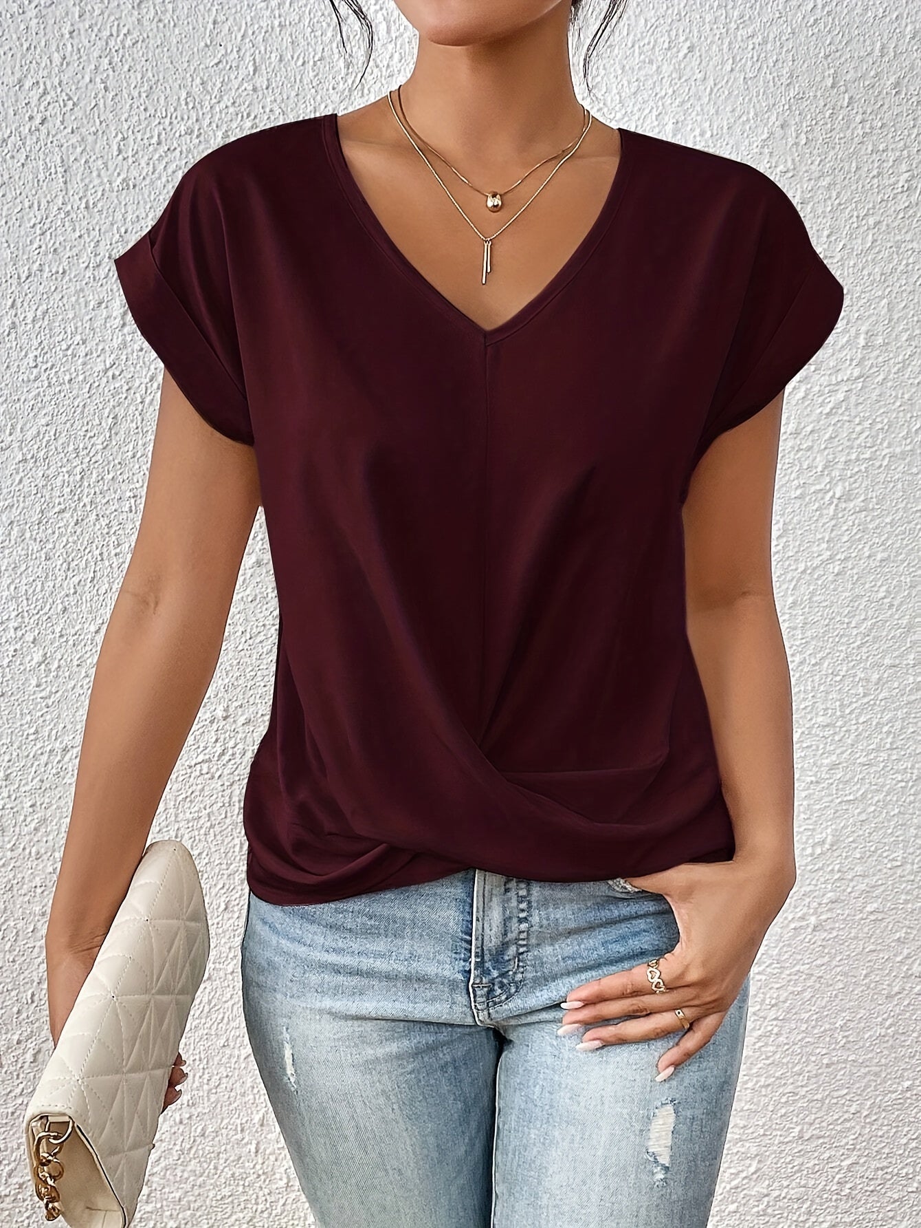 Kimberly Benn | Sweetheart Neckline Casual T-Shirt