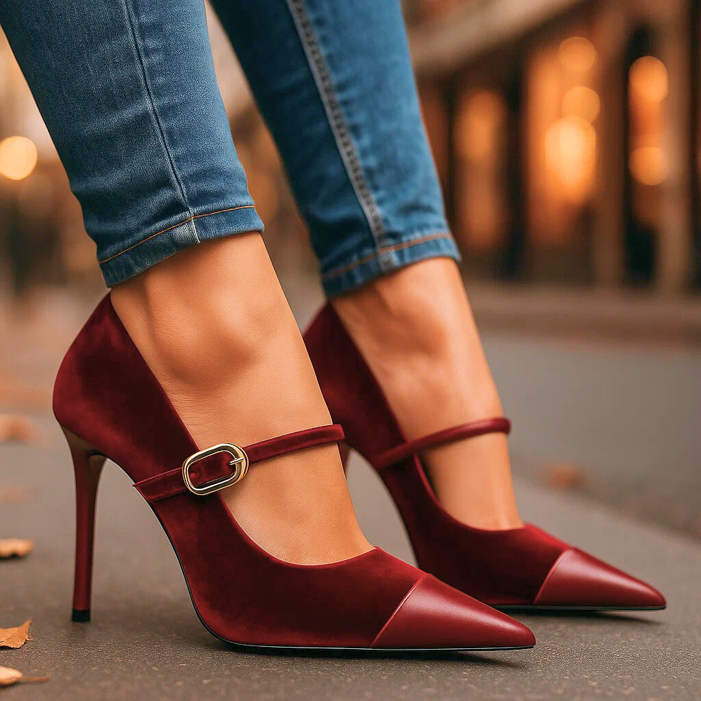 Kimberly Benn | Velvet Heels