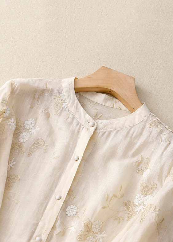 Kimberly Benn | Elegant Blouse with Delicate Embroidery