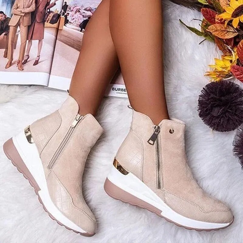 Kimberly Benn | Women's Comfort Boots