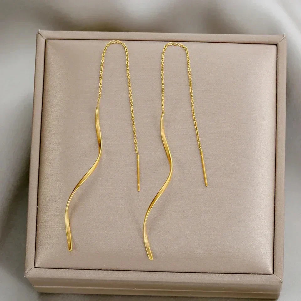 Kimberly Benn | Long Earrings in Wavy Design