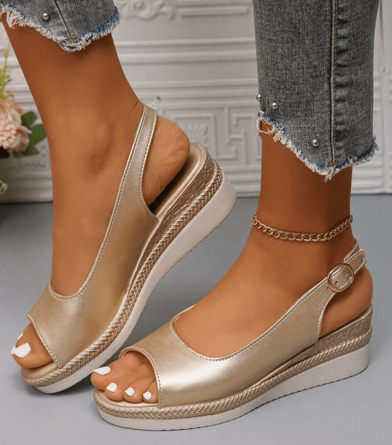 Kimberly Benn | Orthopaedic Sandals