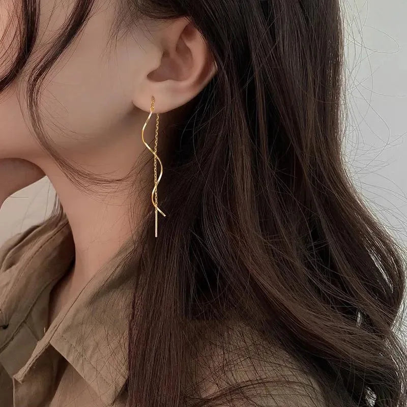 Kimberly Benn | Long Earrings in Wavy Design