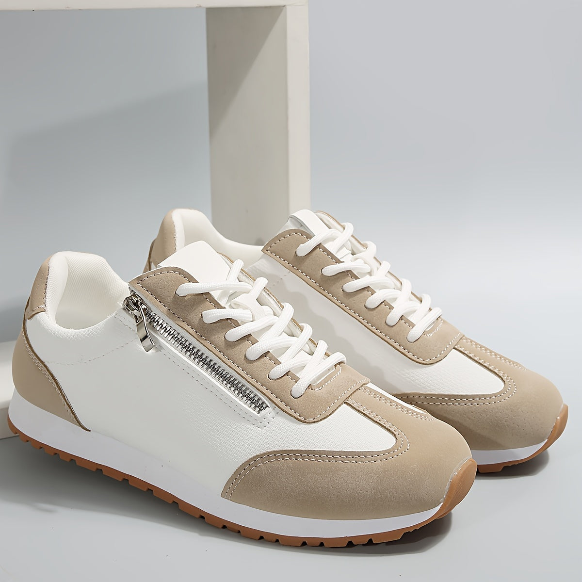 Kimberly Benn | Classic Orthopedic Comfort Walking Sneaker
