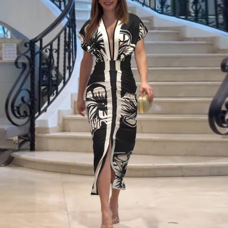 Kimberly Benn | Elegant Casual Short Sleeve Midi Dress