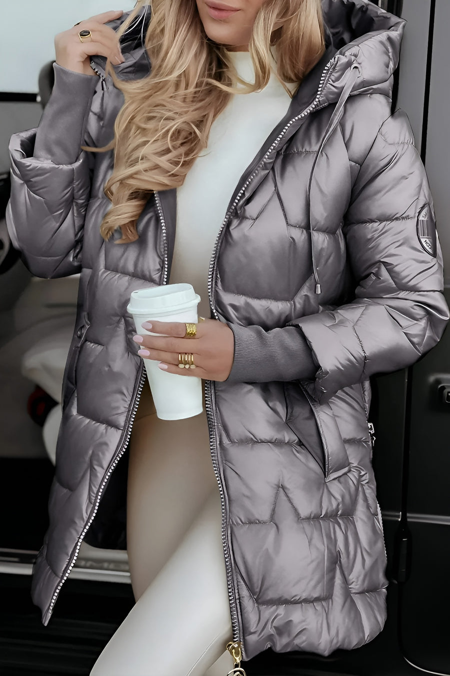 Kimberly Benn | Elegant Winter Coat with Hood and Padding