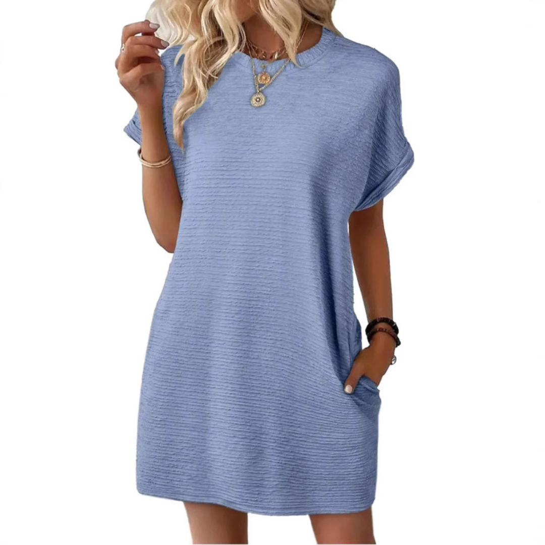 Kimberly Benn | Casual Minimalist Round Neck Summer Dress