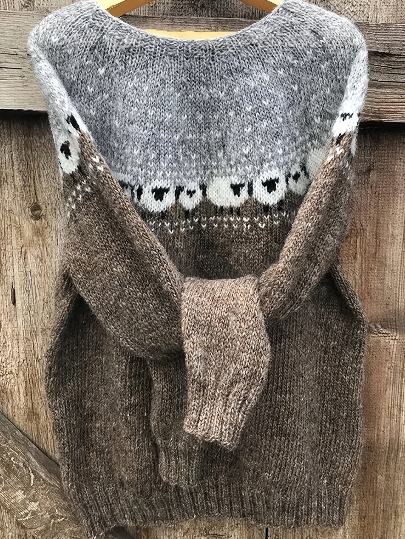 Kimberly Benn | Elegant Winter Sweater in Sheep Jacquard Pattern