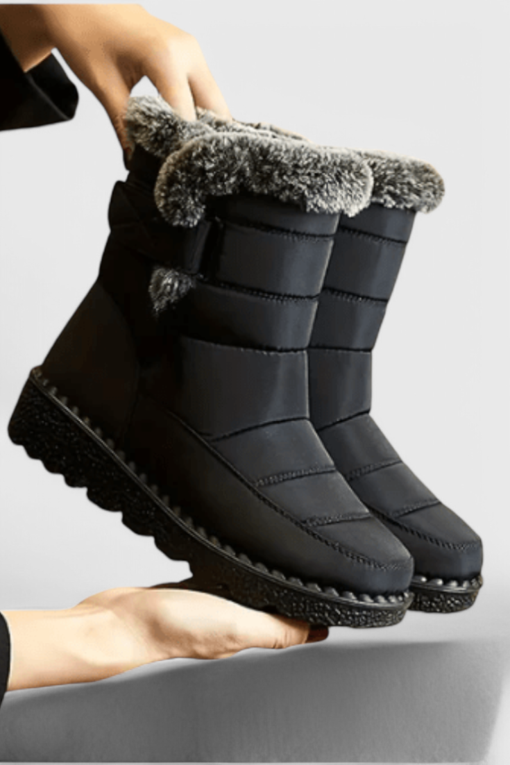 Kimberly Benn | Waterproof Boots With Slip-Resistant Sole