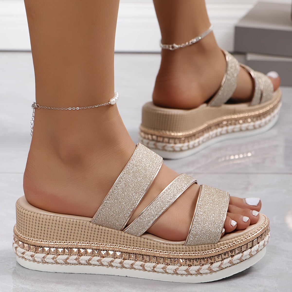 Kimberly Benn | Effortless Spring Sandals