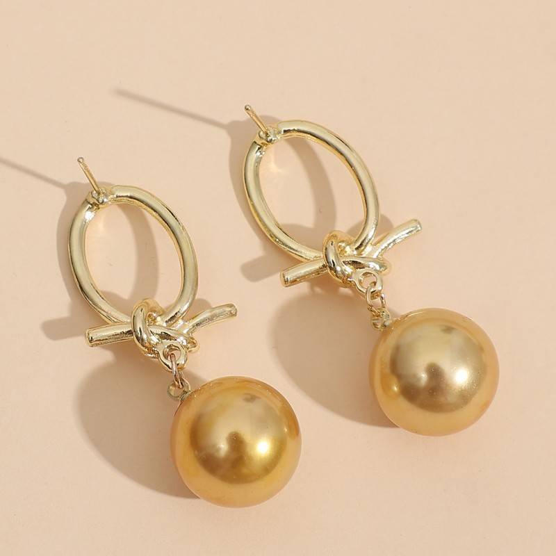 Kimberly Benn | Gold Pearl Hoop Earrings