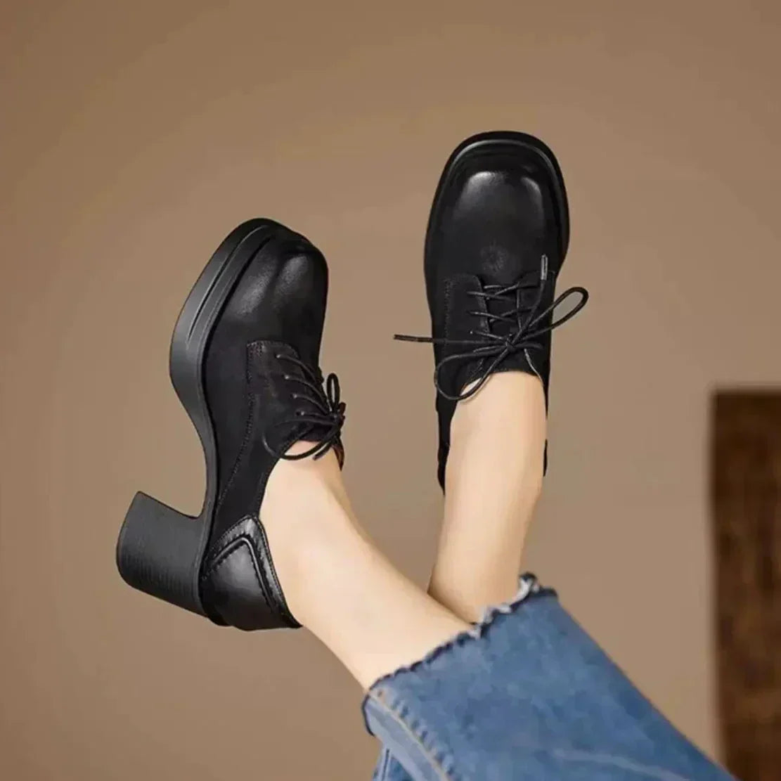 Kimberly Benn | Classic Pumps