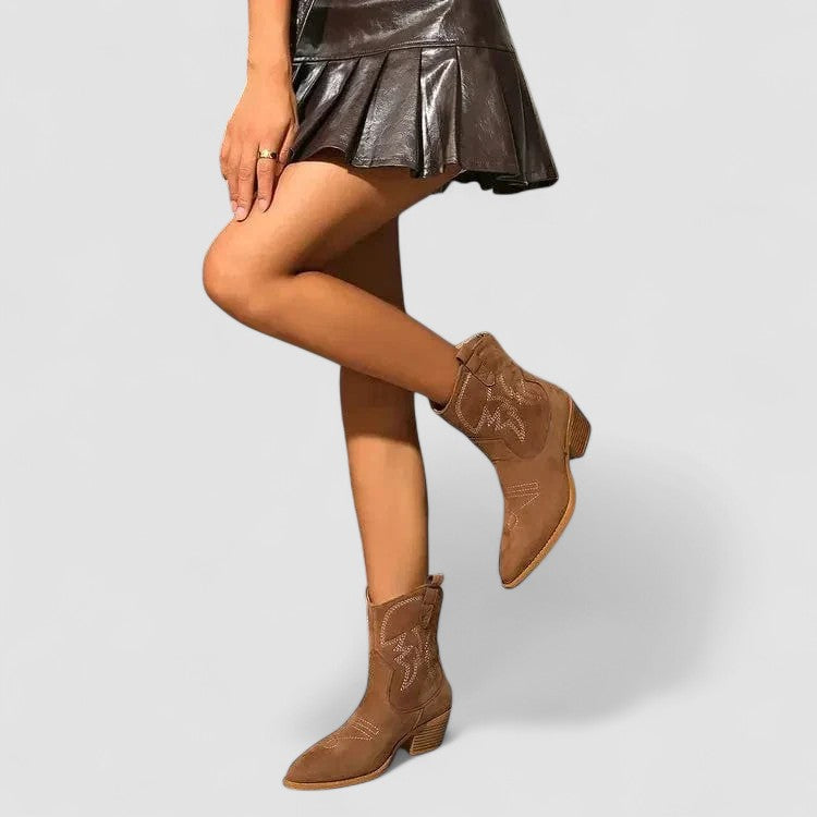 Kimberly Benn | Orthopedic Western Boots