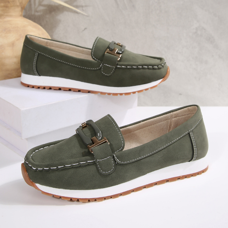 Kimberly Benn | Luxury Chain Loafers