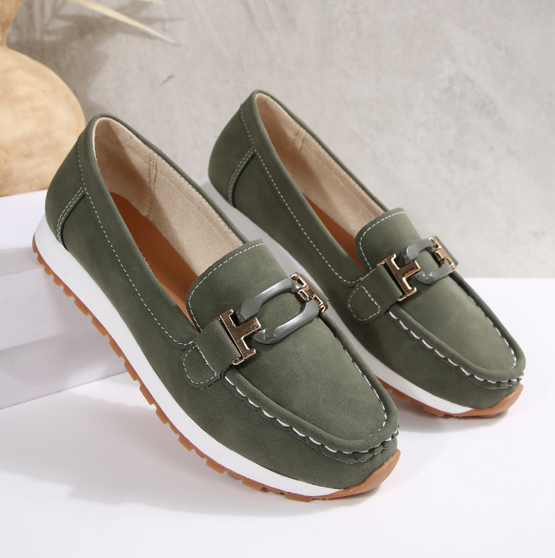 Kimberly Benn | Luxury Chain Loafers