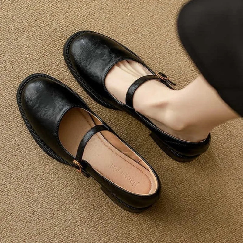 Kimberly Benn | Classic Comfort Mary Janes Made Of Leather