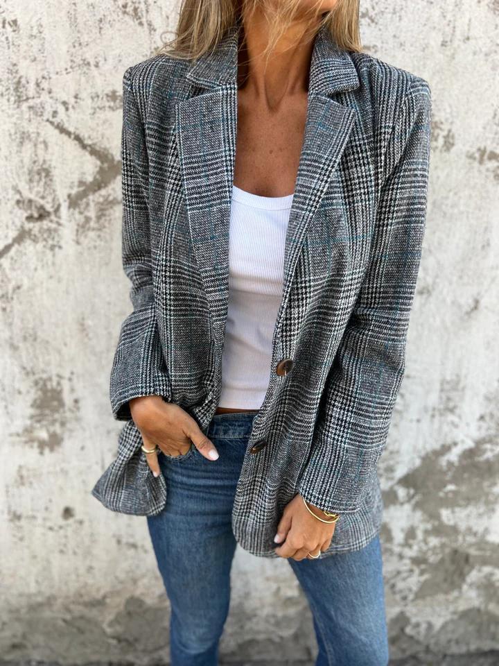 Kimberly Benn | Elegant Blazer