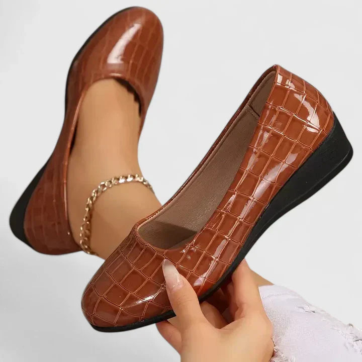 Kimberly Benn | Orthopedic Shoes