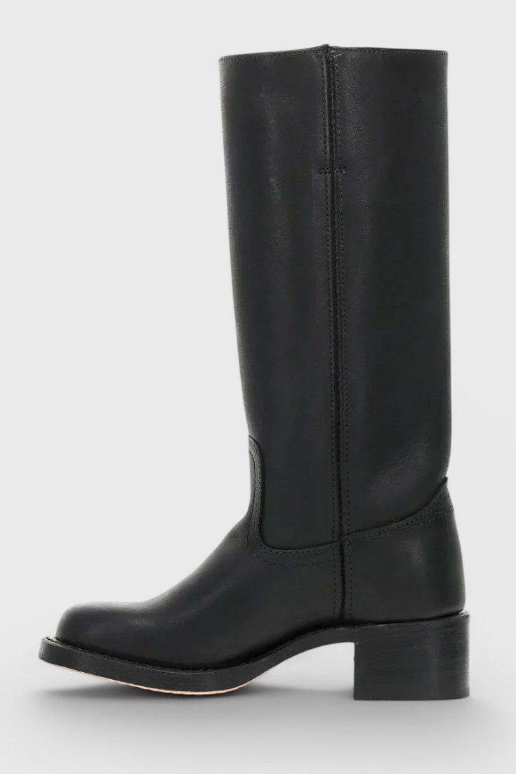 Kimberly Benn | Modern Classic Boots, All-Season, Black