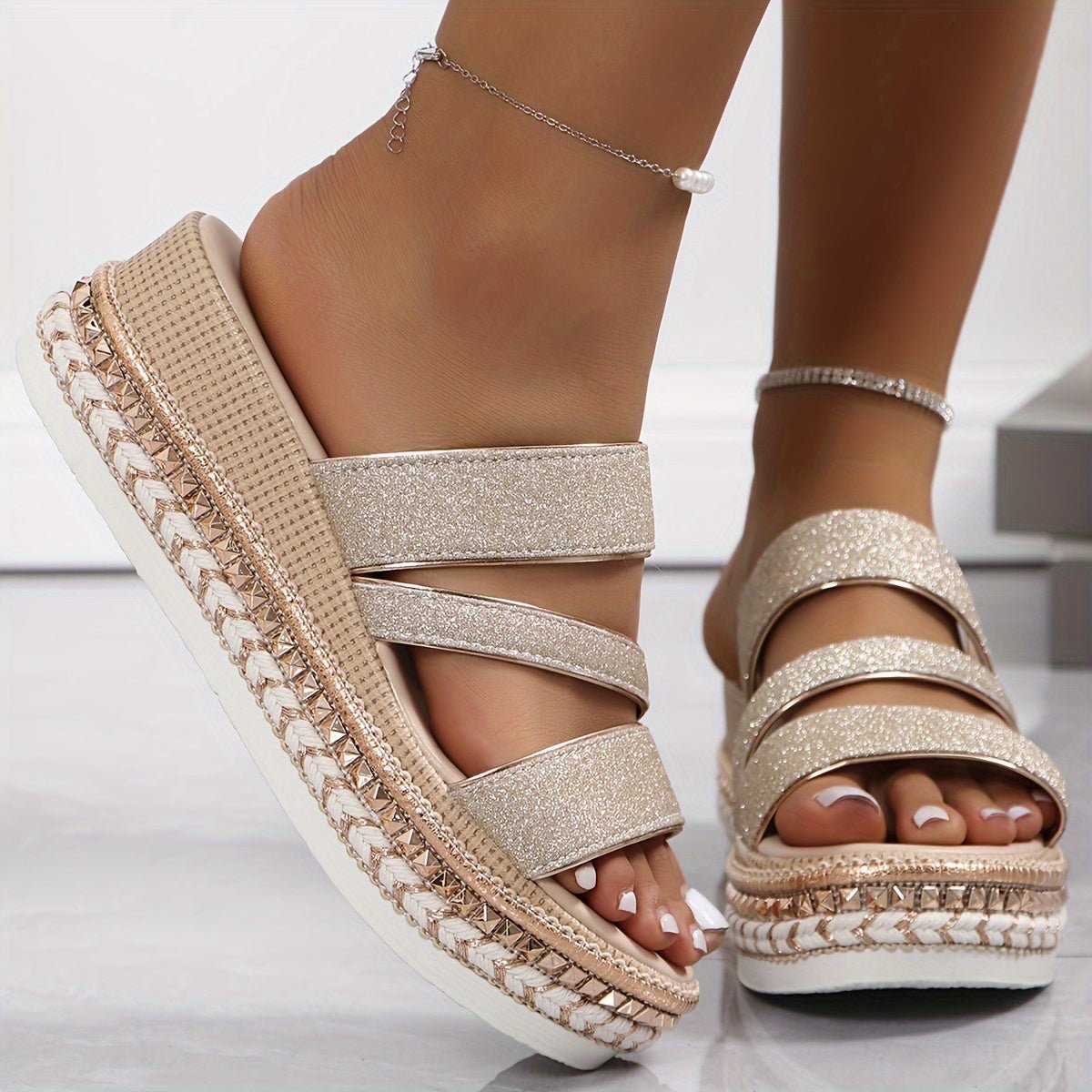 Kimberly Benn | Effortless Spring Sandals