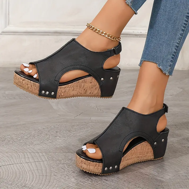 Kimberly Benn | Orthopedic Sandals