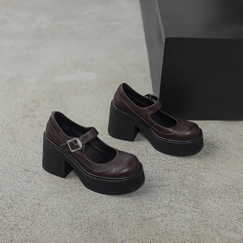 Kimberly Benn | Leather Pumps