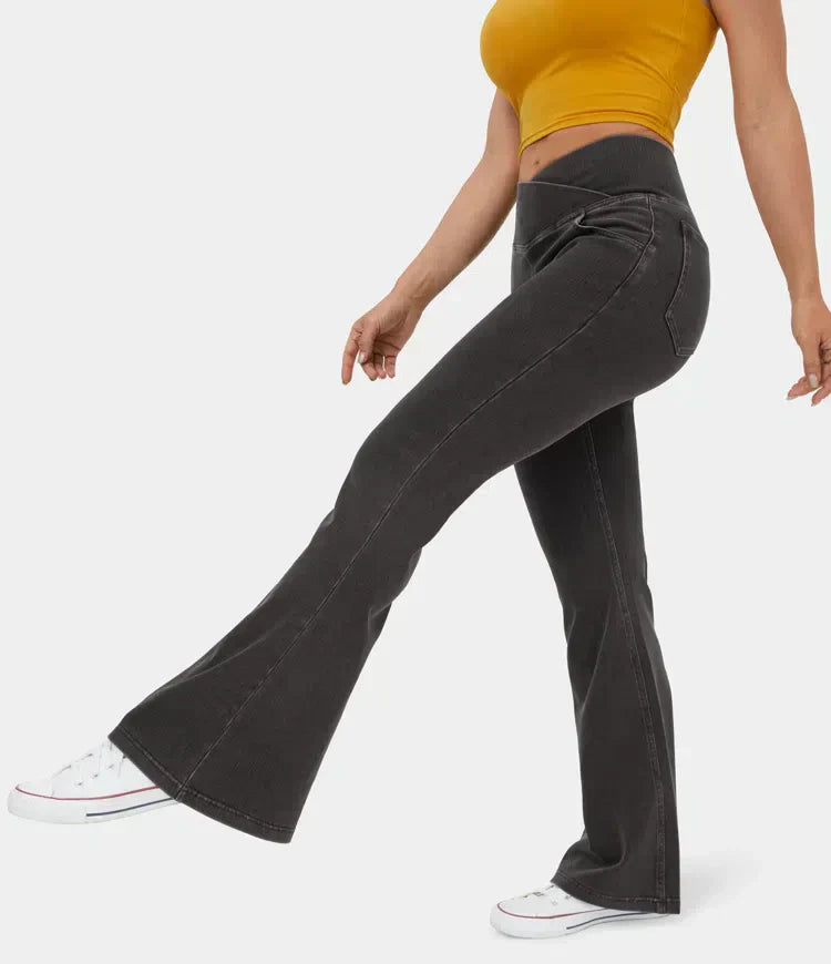 Kimberly Benn | Comfortable High-Waisted Jeans