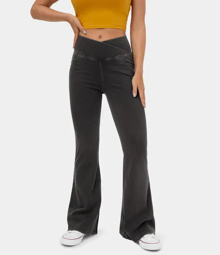Kimberly Benn | Comfortable High-Waisted Jeans
