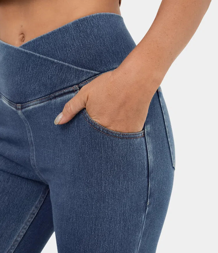Kimberly Benn | Comfortable High-Waisted Jeans